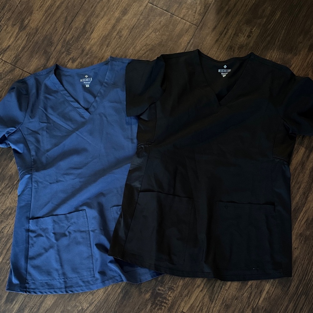 MEDCOUTURE Maternity Scrub Tops SIZE S